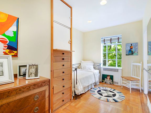 5th image of 3001 Henry Hudson Pkwy W Unit 2K