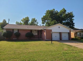 42 E 22nd St, Edmond, OK 73013
