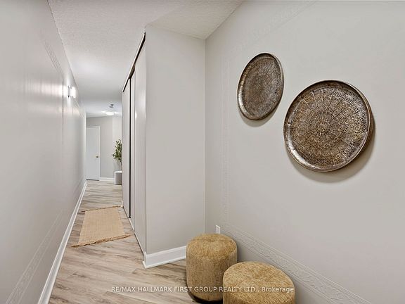 5th image of 2 Westney Rd N #1109