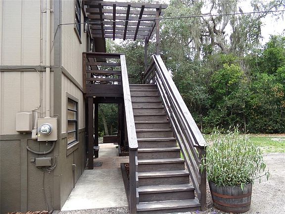 5th image of 33068 ROUND TABLE ROAD