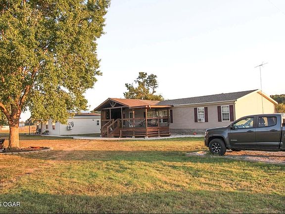 2nd image of 14787 Moore Haven Rd