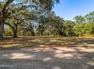 991 PEACE LILY Lane, Bryceville, FL 32009