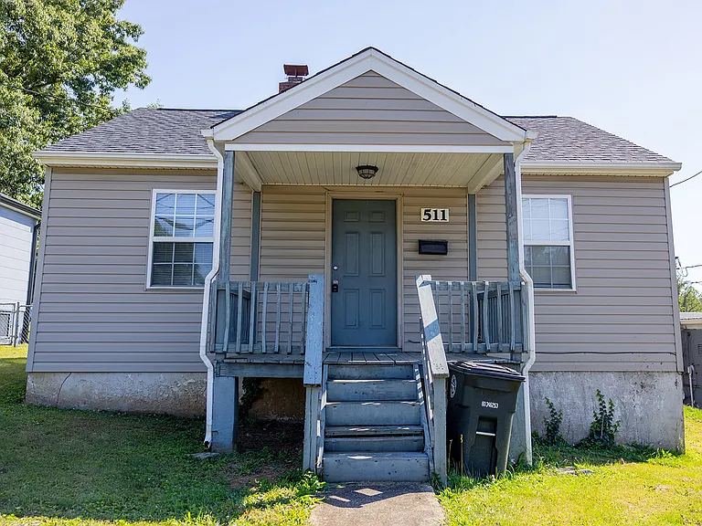 511 Blue Ridge St — Photo 1