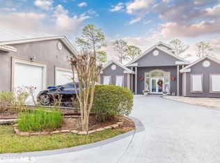 8919 Bay Point Dr, Elberta, AL 36530