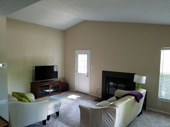 2nd image of 7605 Derryclare Dr