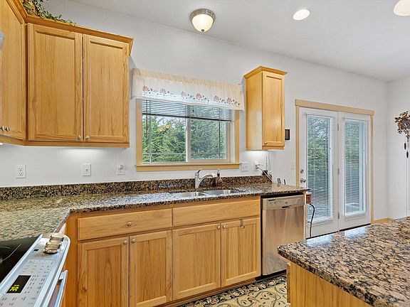 3rd image of 5774 NE Voyage Ave