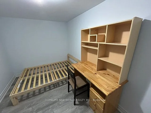 36 Rakewood Cres #BASEMENT — Photo 6