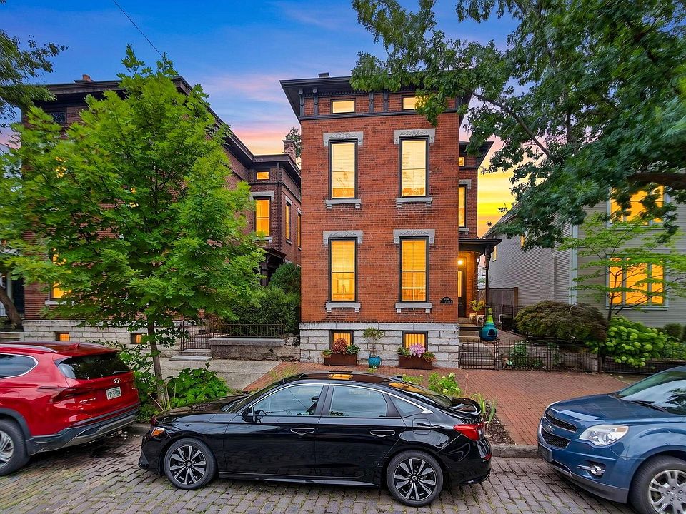 1st image of 556 City Park Ave