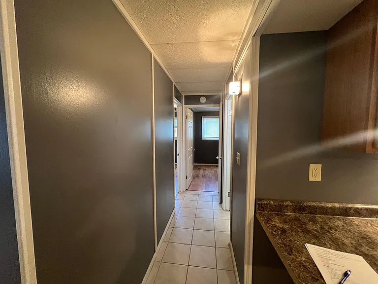 3614 Sternberg Ave — Photo 5
