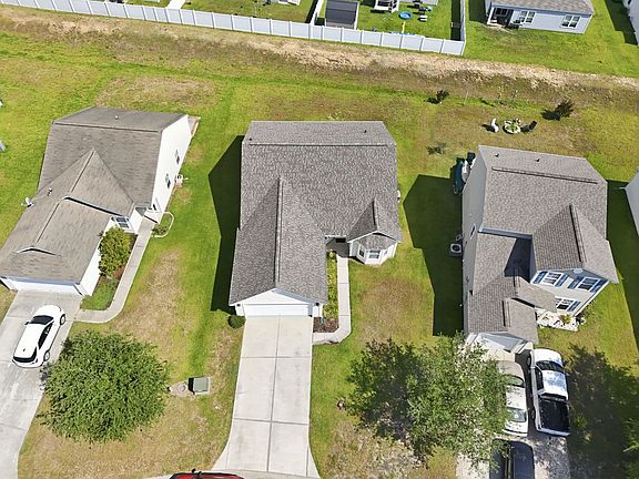 2nd image of 120 Junco Circle