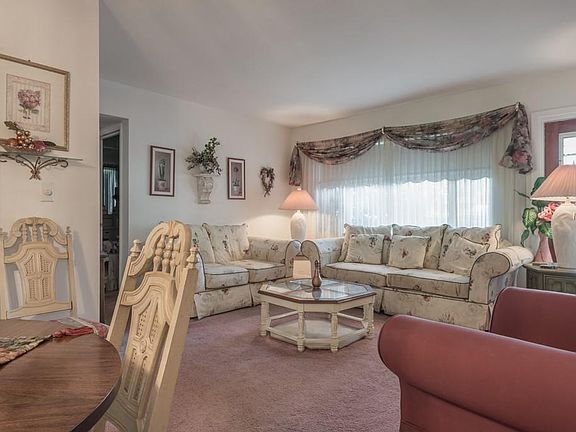 4th image of 2109 W Sligh Ave