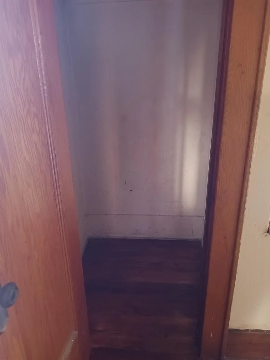 3 bed, 1350 sqft, $1,695 — Photo 4