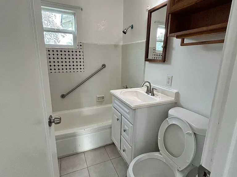 1809 Idalou Ave — Photo 7
