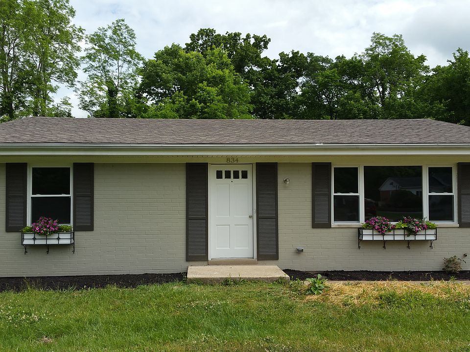 1st image of 834 Veralois Lane