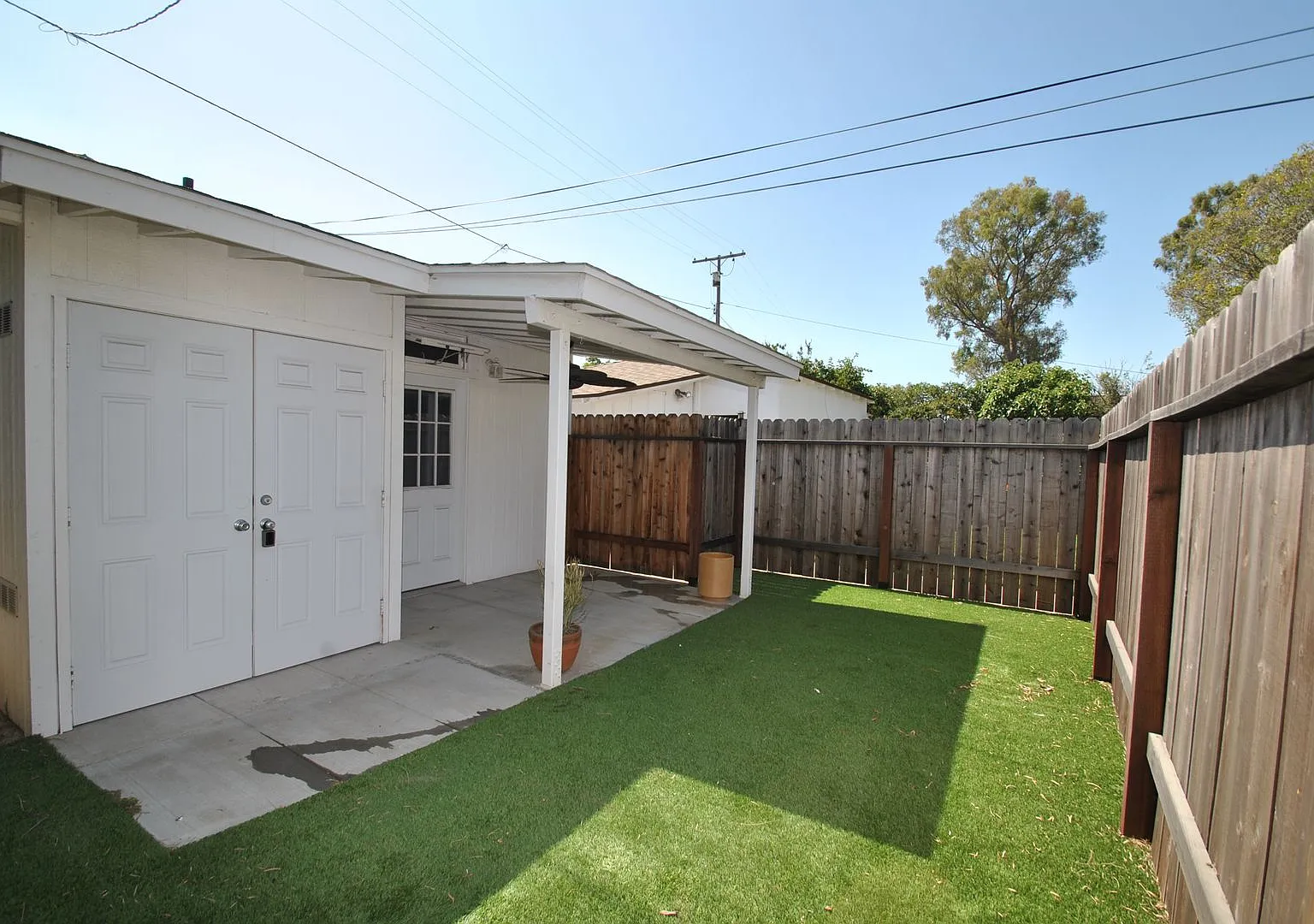 3820 Cedar Ave. — Photo 4
