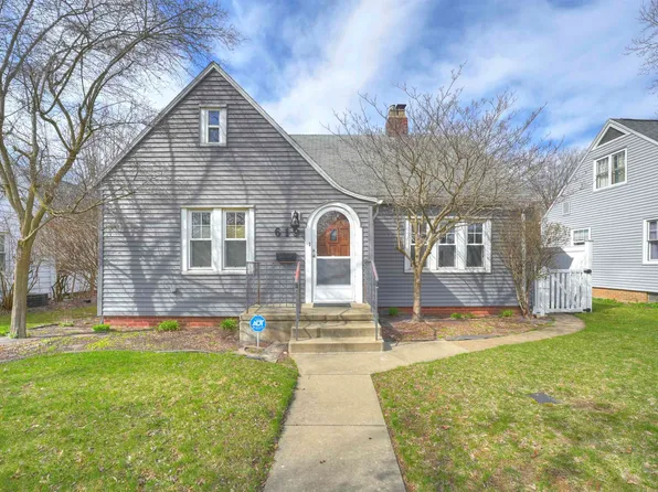 619 W Angela Blvd, South Bend, IN 46617