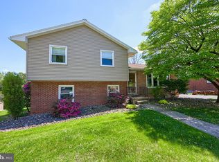 1336 Commonwealth Blvd, Reading, PA 19607