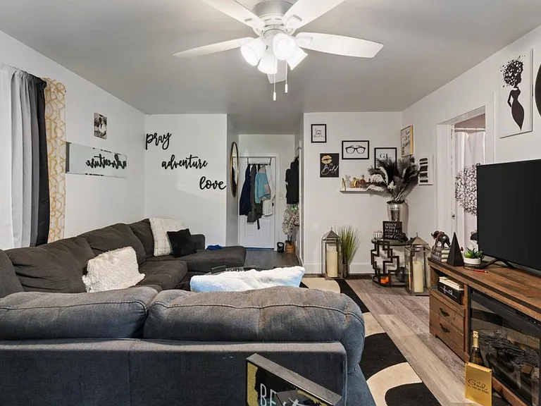 303 S Rowland St #2 — Photo 11
