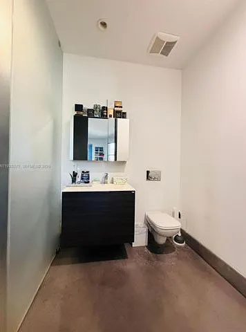 21025 NE 38th Ave #81 — Photo 16