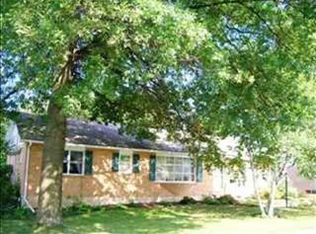 1913 Douglas Dr, Carlisle, PA 17013