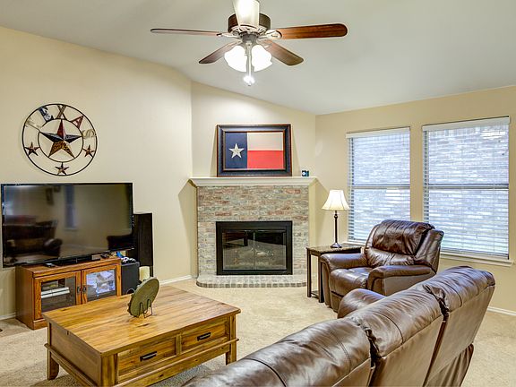 5th image of 2365 Graystone Dr