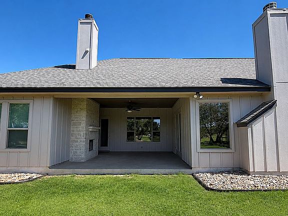 4th image of 112 Rolling View Dr