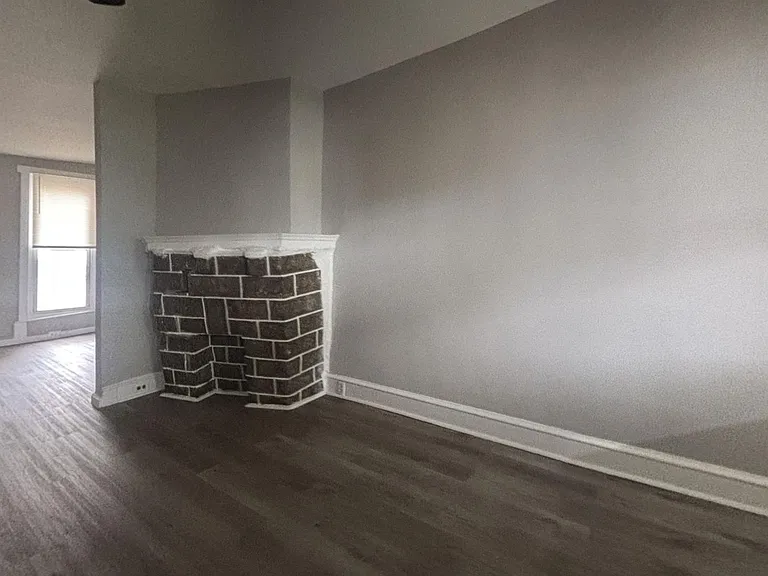705 Edgemore Rd — Photo 21