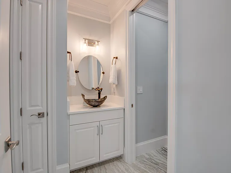528 Bay Shore Dr — Photo 58