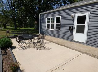 302 W 10th St, Holden, MO 64040