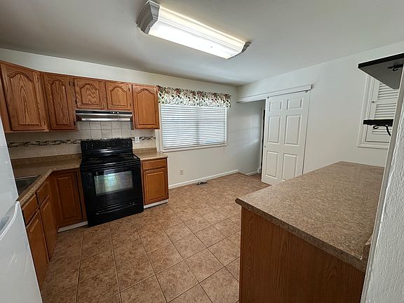 4th image of 2080 Yaqui Dr