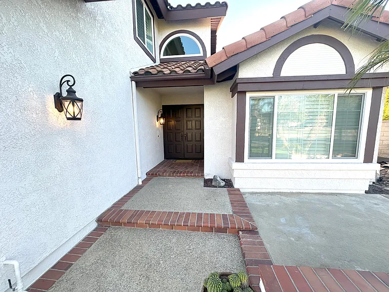 2471 Via Pacifica — Photo 3