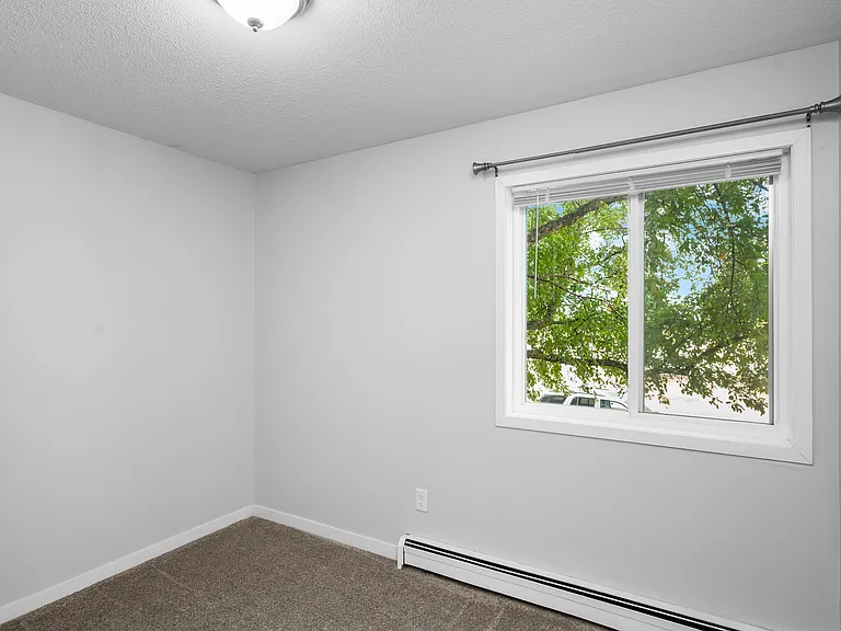 1118 27th Ave S #8 — Photo 9