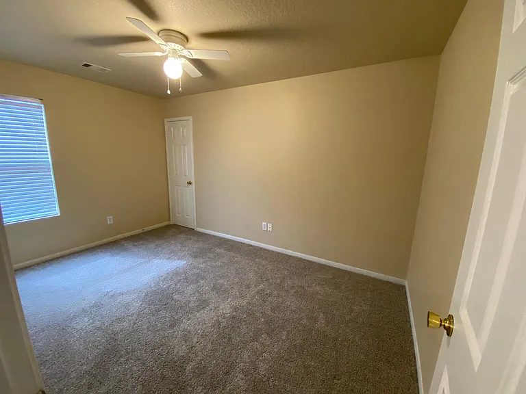 2322 Turnbury Elm Ct — Photo 20