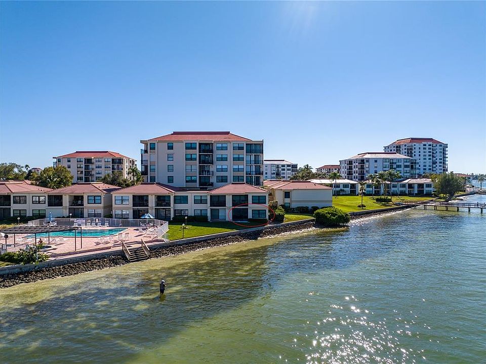 1st image of 6177 SUN BOULEVARD #109