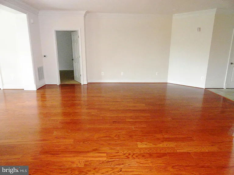 3100 Stone Cliff Dr #201 — Photo 9