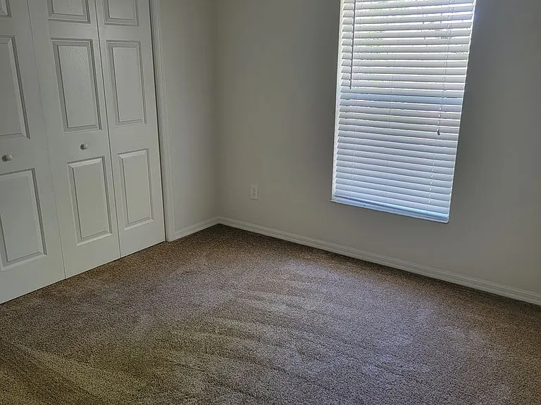 8464 N Bolder Dr — Photo 13