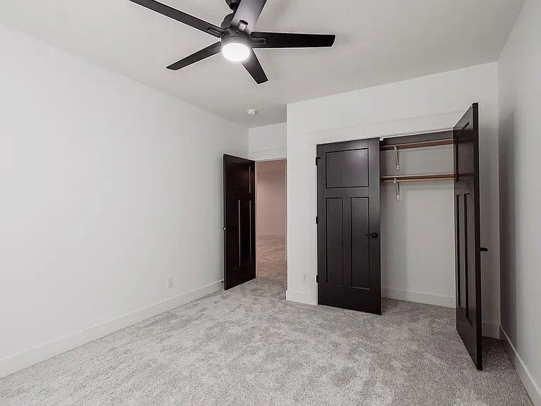 4917 Spire St — Photo 42