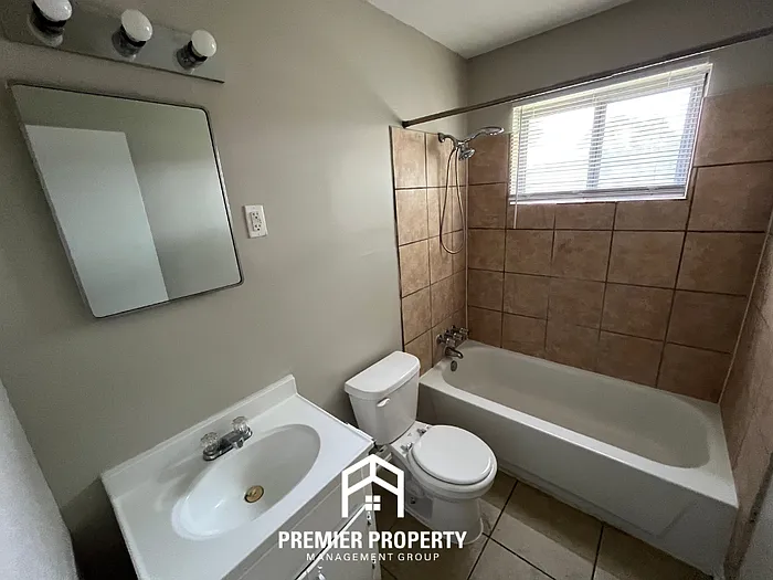 1954 Janis Dr — Photo 17