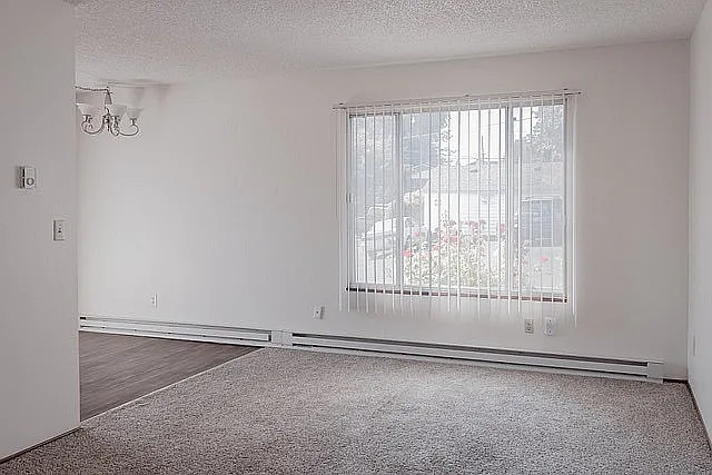 Villa 34 Apartments - Portland Oregon