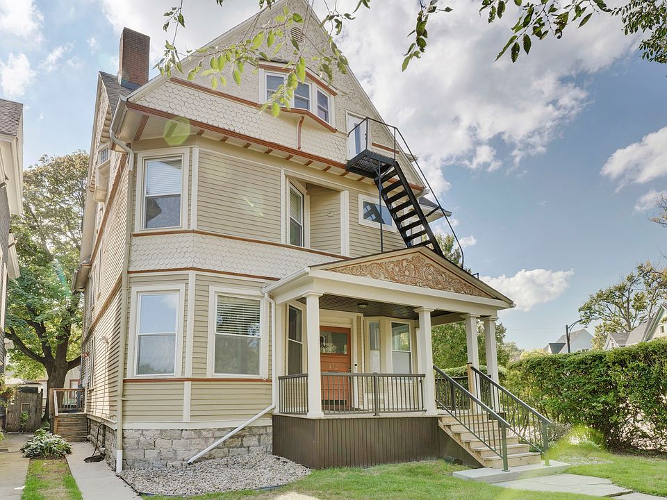1st image of 472 Richmond Ave #2
