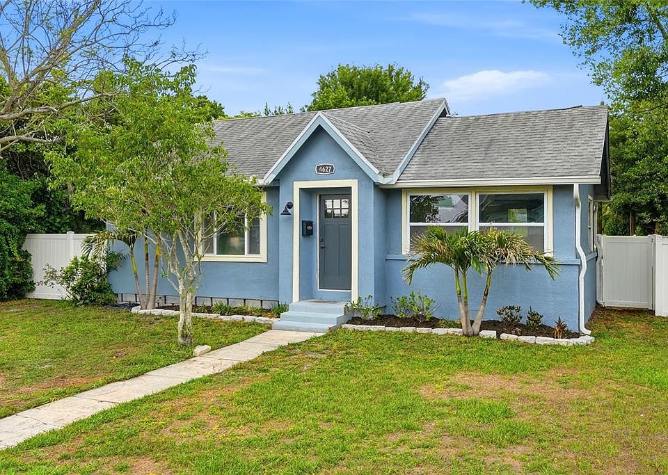 1st image of 4627 1ST AVENUE N