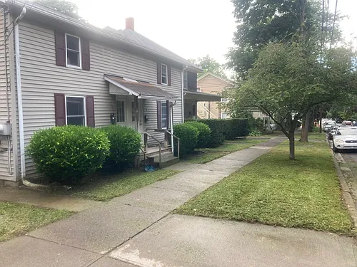 134 Linn St #134 Photo 1