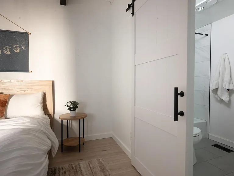 14 Chalet Ct — Photo 35