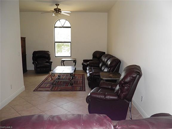 4th image of 27004 Adriana Cir APT 201
