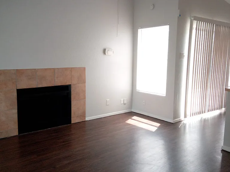 4171 Sunrise Glade Dr — Photo 6