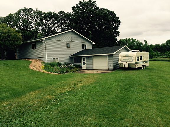 3rd image of 2393 Wildwood Cir