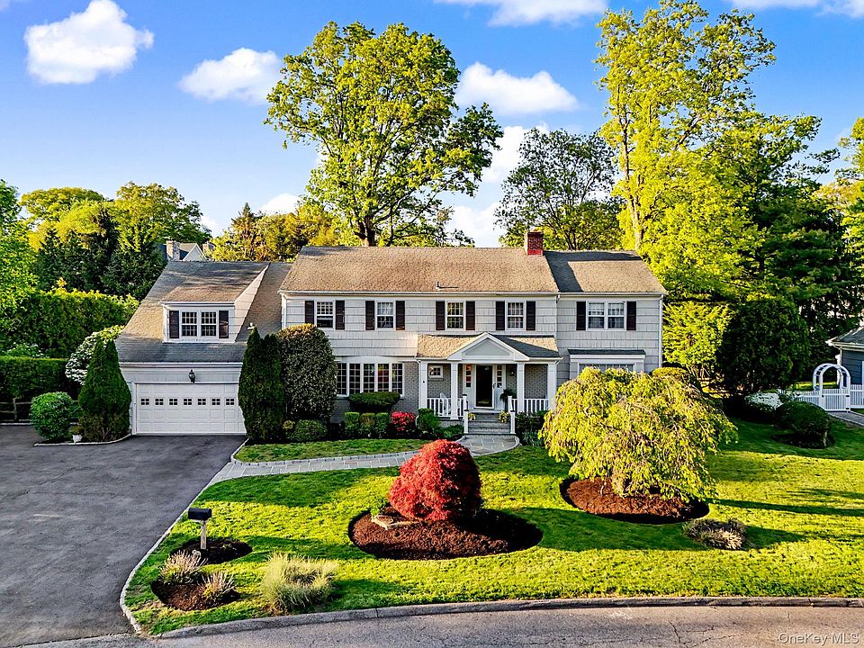 1st image of 4 Clark Lane
