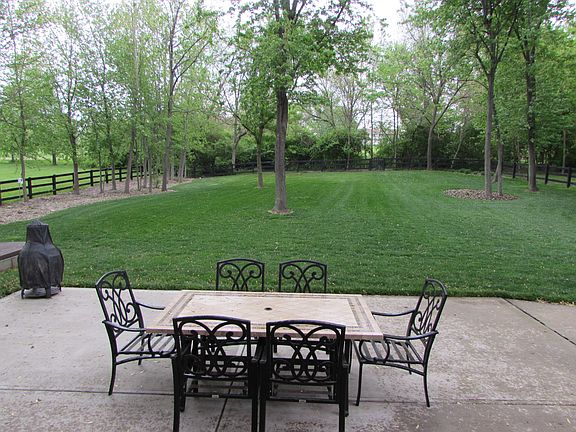 2nd image of 5505 Autumn Creek Dr