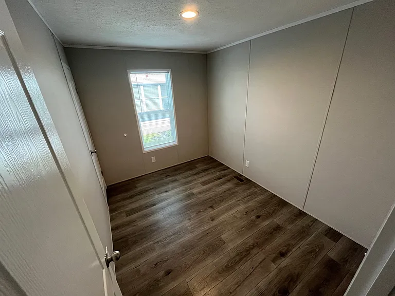 1023 Doune Dr — Photo 5