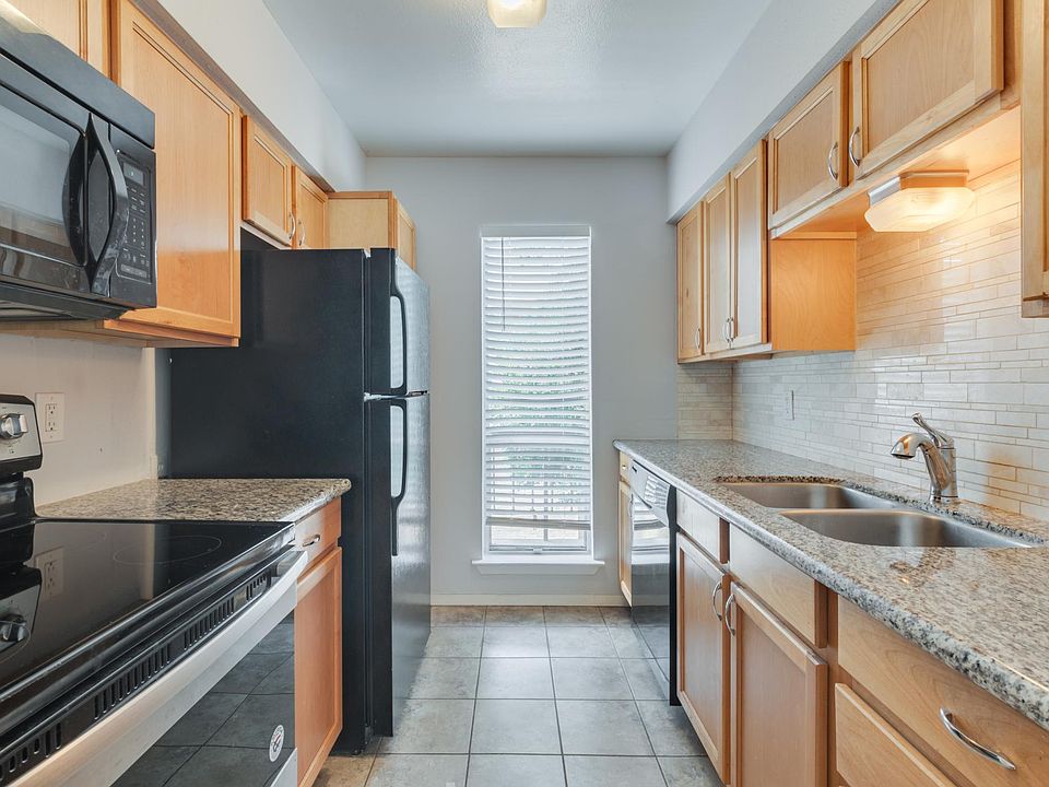 1st image of 4330 Bowser Ave APT 205